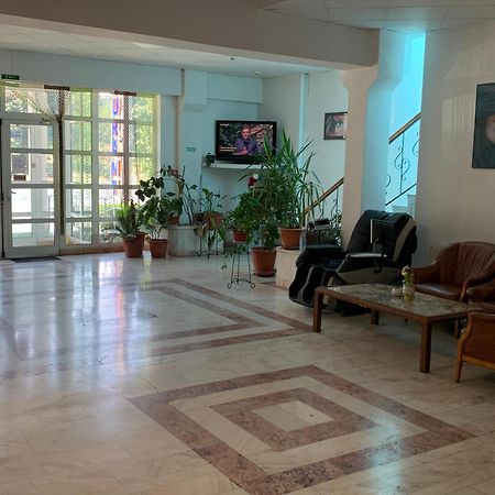 Giurgiu Motel Prietenia المظهر الخارجي الصورة